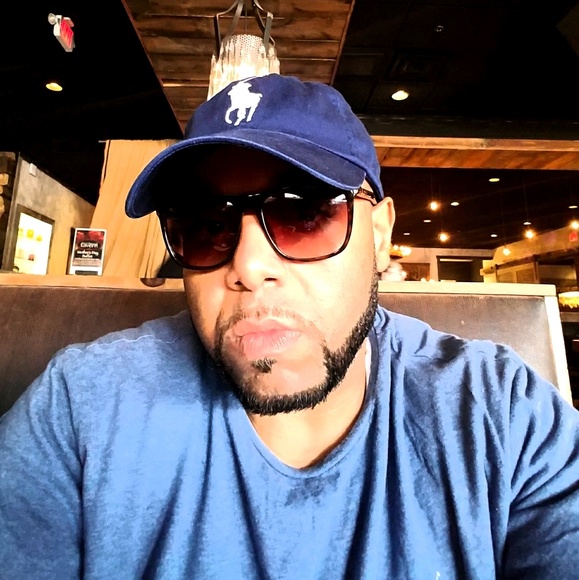 Meet your Posher, Willie - Picture 2 of 2